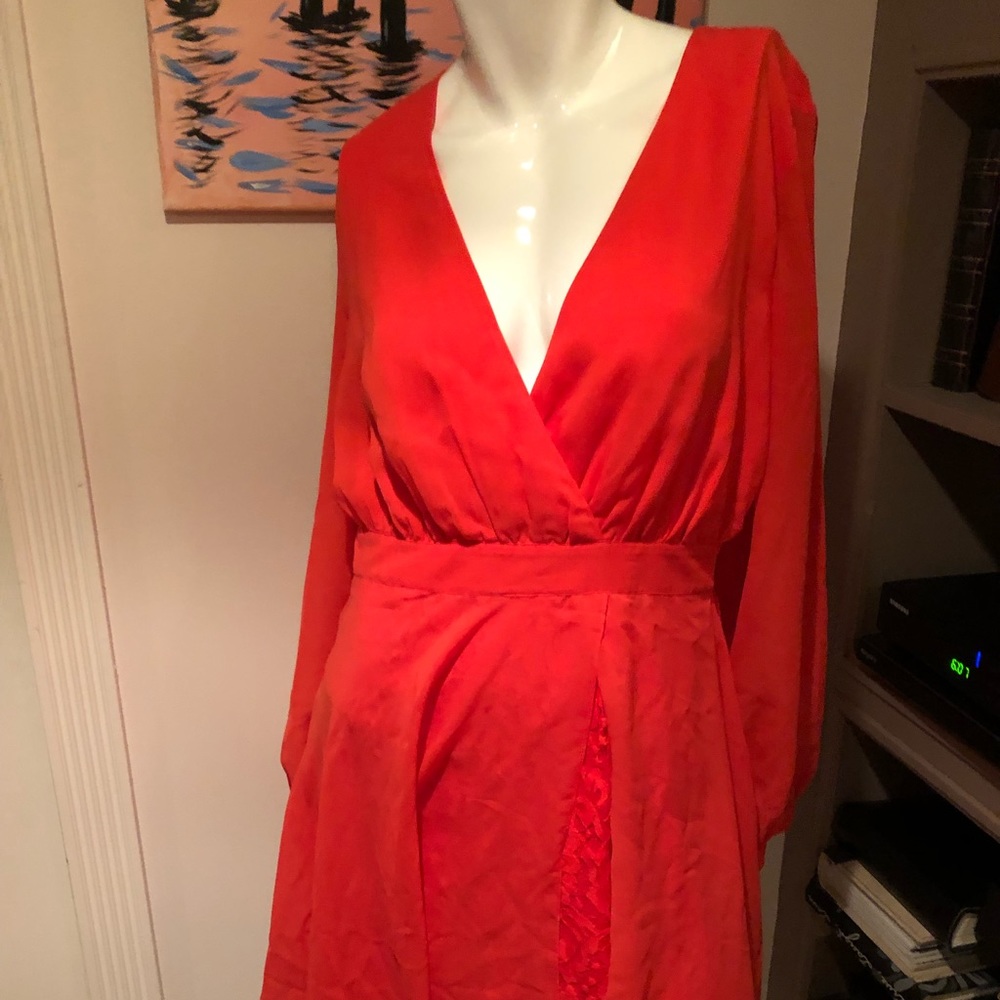 Bebe orange/red long sleeve dress lace underneath - Picture 4 of 7